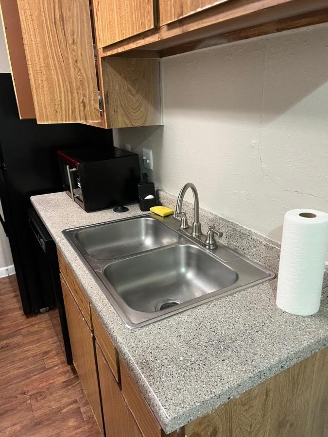 Lovely 1-Bedroom Townhome With Nice Amenities Houston Exterior foto